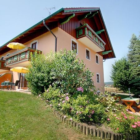 Ferienwohnung Cornelia Bad Birnbach Dış mekan fotoğraf